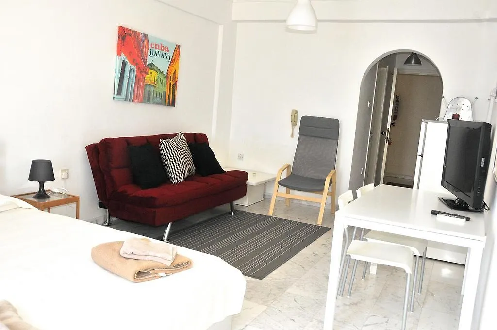 Stadem Studios Apartment Larnaca