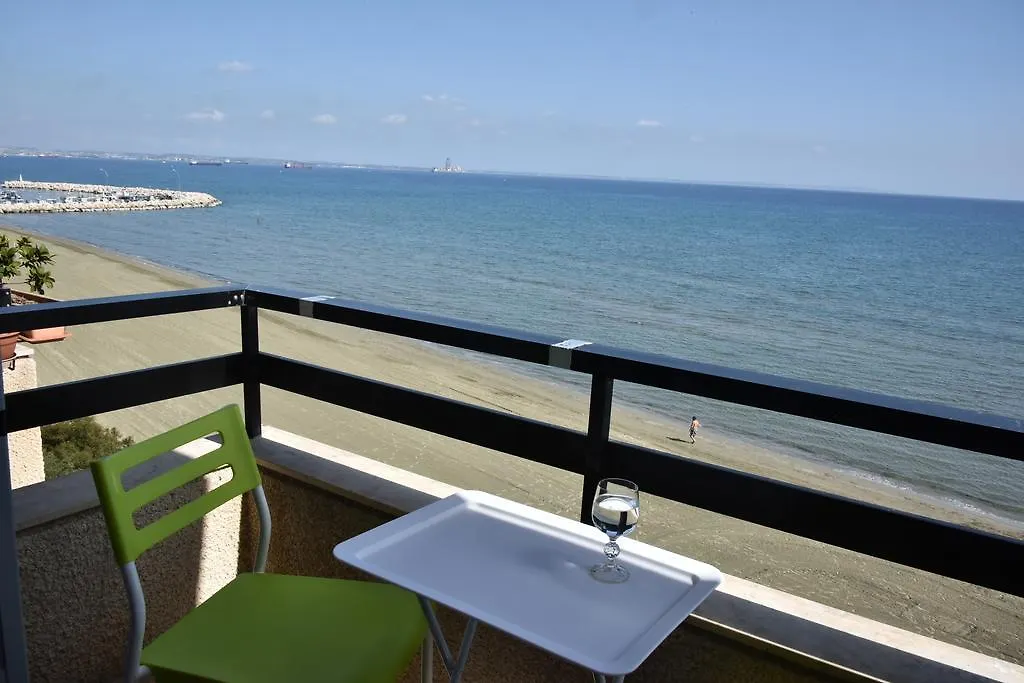 Stadem Studios Apartment Larnaca